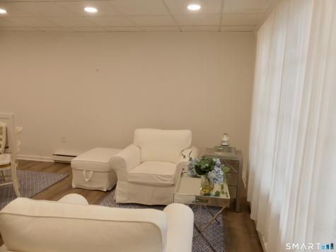 15 Nott Lane Essex CT 06426