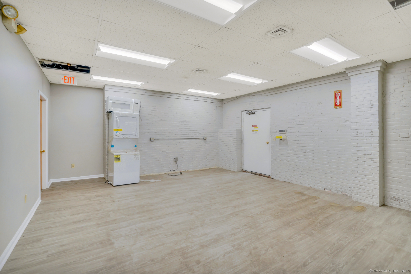 10-18 Beach Street Seymour CT 06483