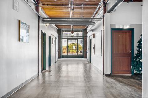 11 Main Street Stonington CT 06355