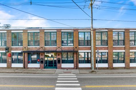 11 Main Street Stonington CT 06355