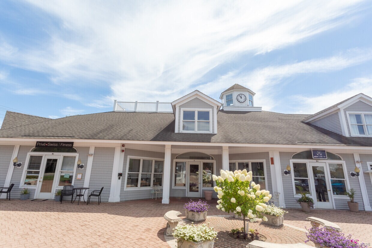 1587 Boston Post Road Westbrook CT 06498