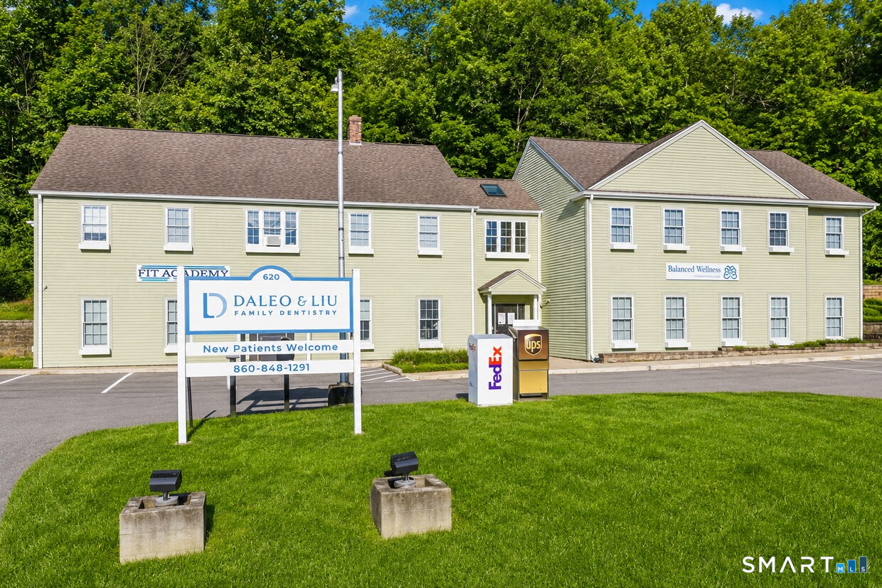 620 Route 32 Montville CT 06382