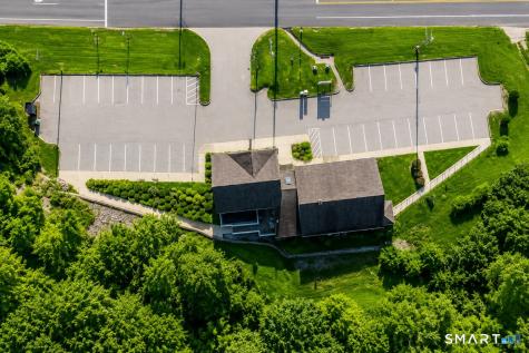 620 Route 32 Montville CT 06382