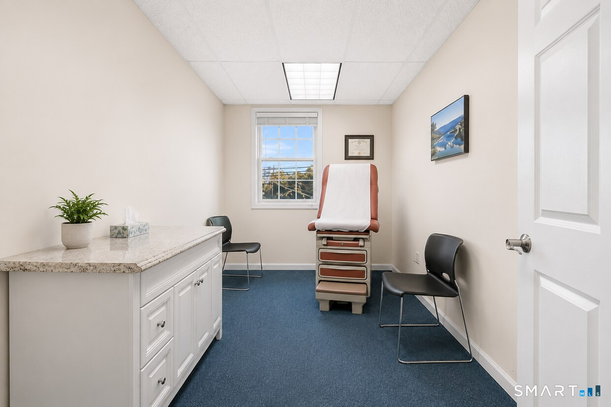 620 Route 32 Montville CT 06382