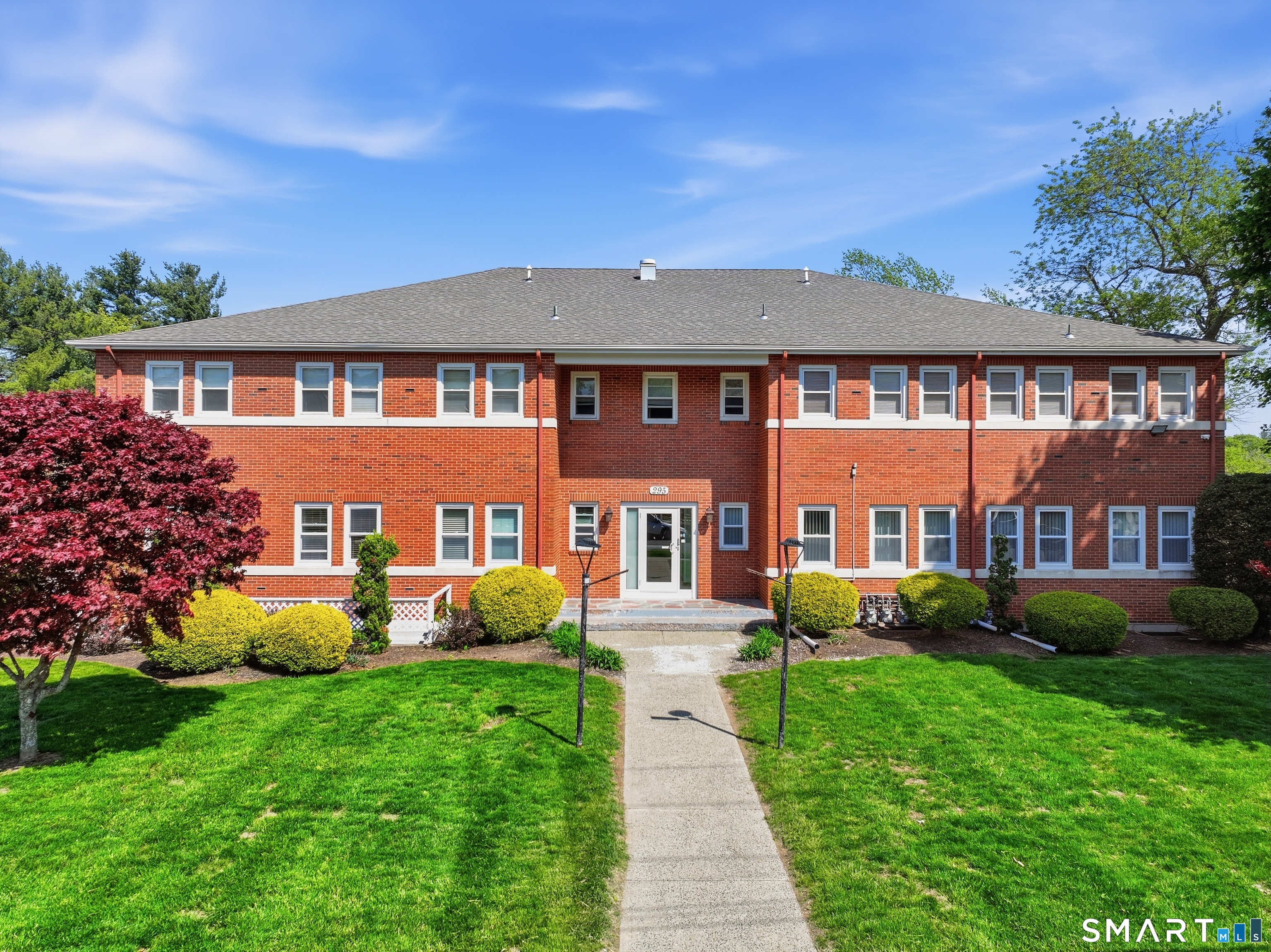 295 Washington Avenue Hamden CT 06518