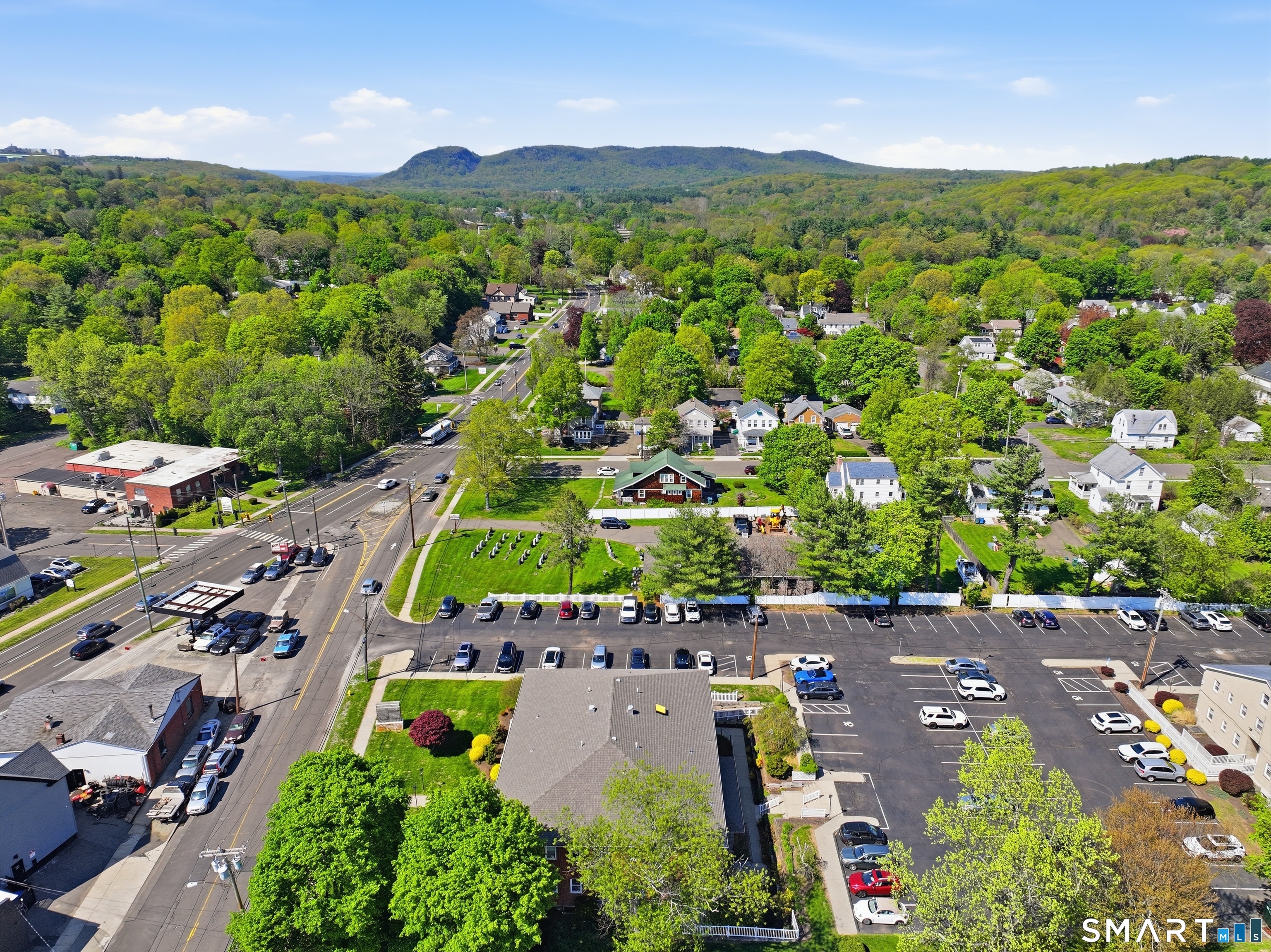 295 Washington Avenue Hamden CT 06518