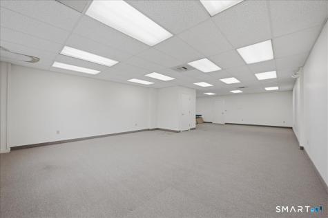 35 Pratt Street Essex CT 06426
