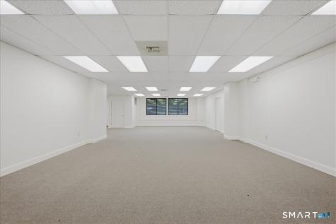 35 Pratt Street Essex CT 06426