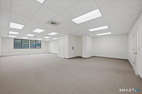 35 Pratt Street Essex CT 06426
