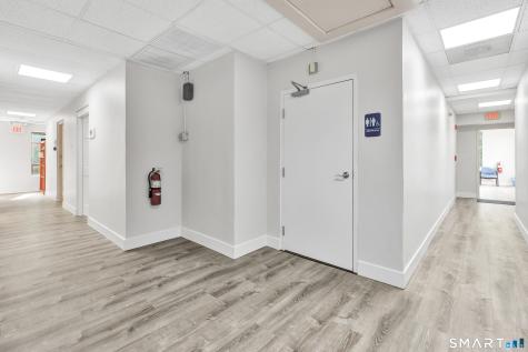 37 Huntington Plaza Street Shelton CT 06484