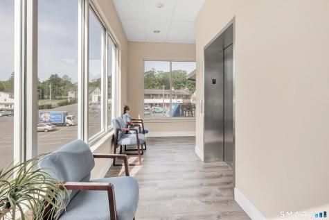 37 Huntington Plaza Street Shelton CT 06484