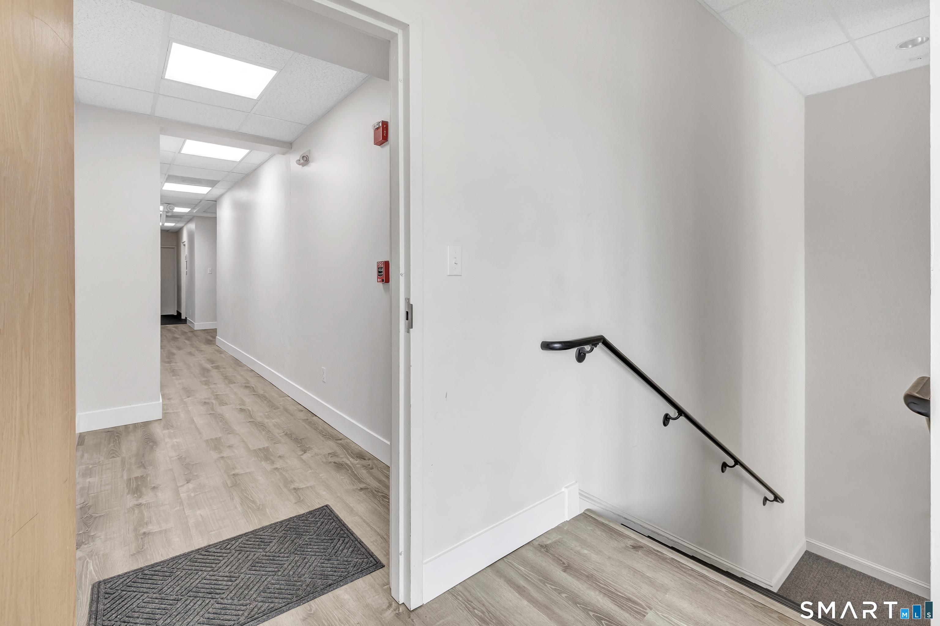 37 Huntington Plaza Street Shelton CT 06484