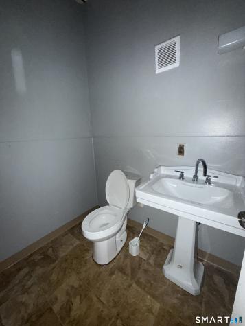 554 Wethersfield Avenue Hartford CT 06114