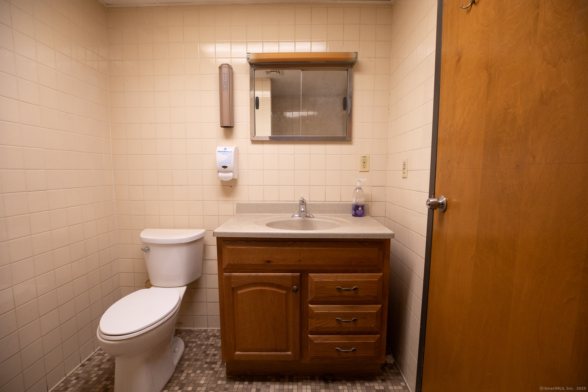 148 Addison Road Windsor CT 06095