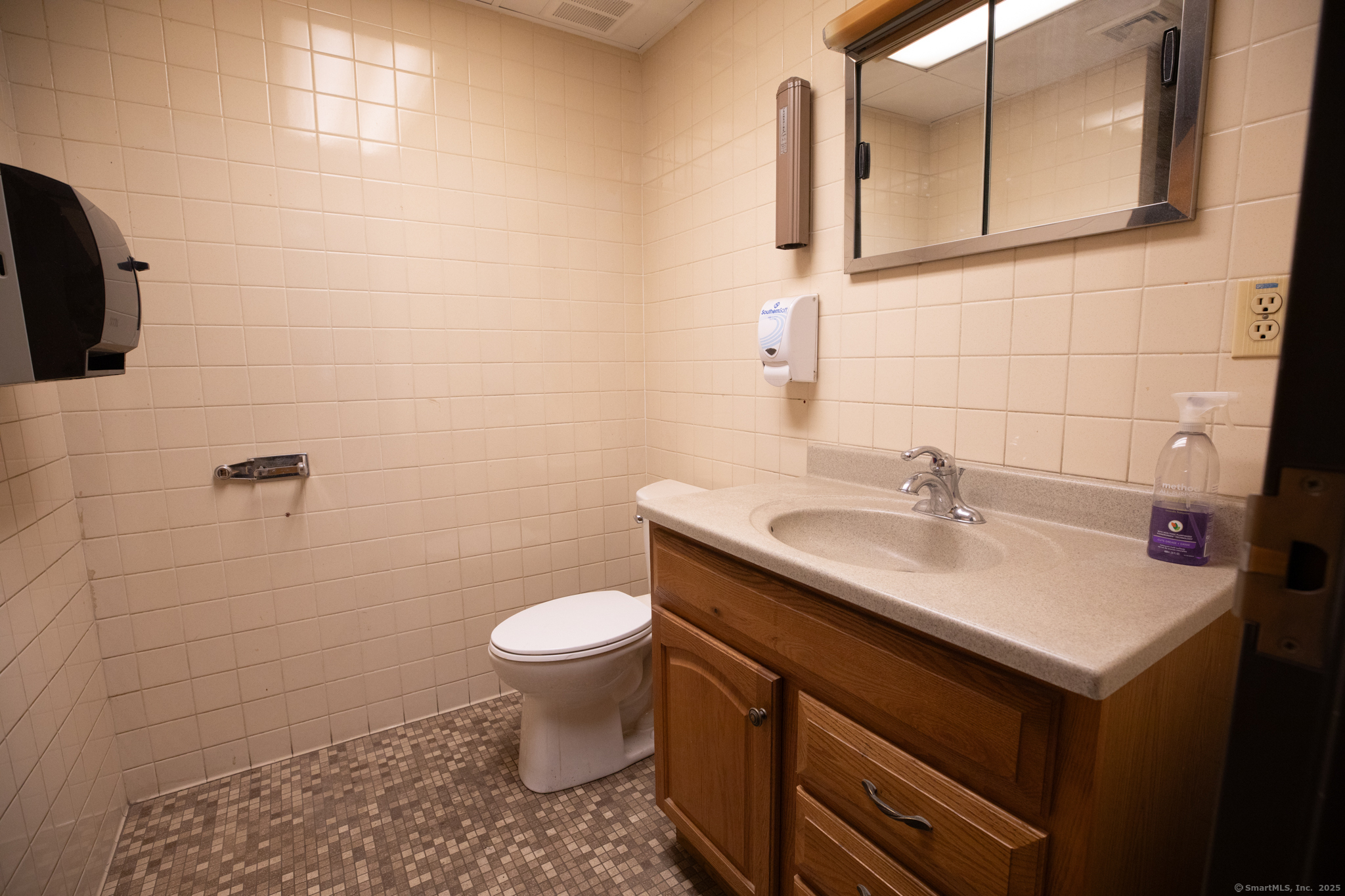 148 Addison Road Windsor CT 06095