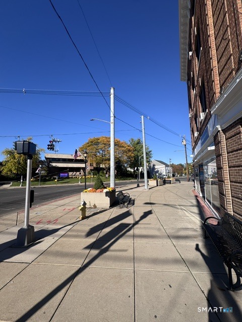 8 East Main Street Plainville CT 06062