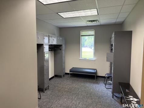 17 Berkshire Road Newtown CT 06482
