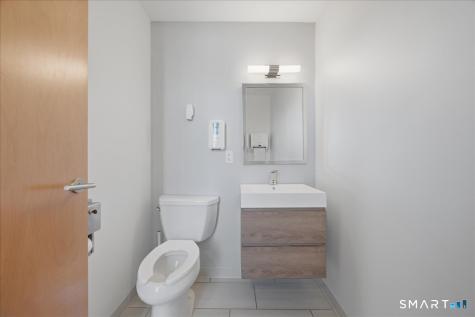 40 Bank Street New London CT 06320