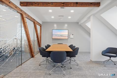 40 Bank Street New London CT 06320