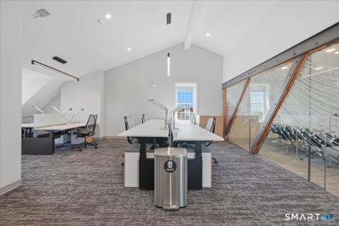 40 Bank Street New London CT 06320
