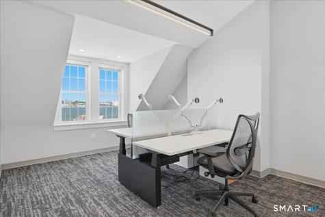 40 Bank Street New London CT 06320