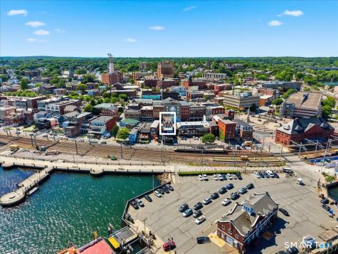 40 Bank Street New London CT 06320
