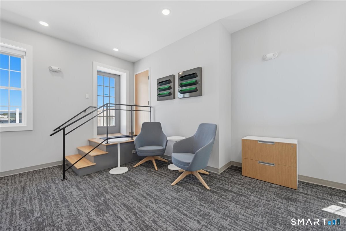 40 Bank Street New London CT 06320