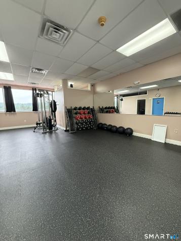 144 Oxford Road Oxford CT 06478