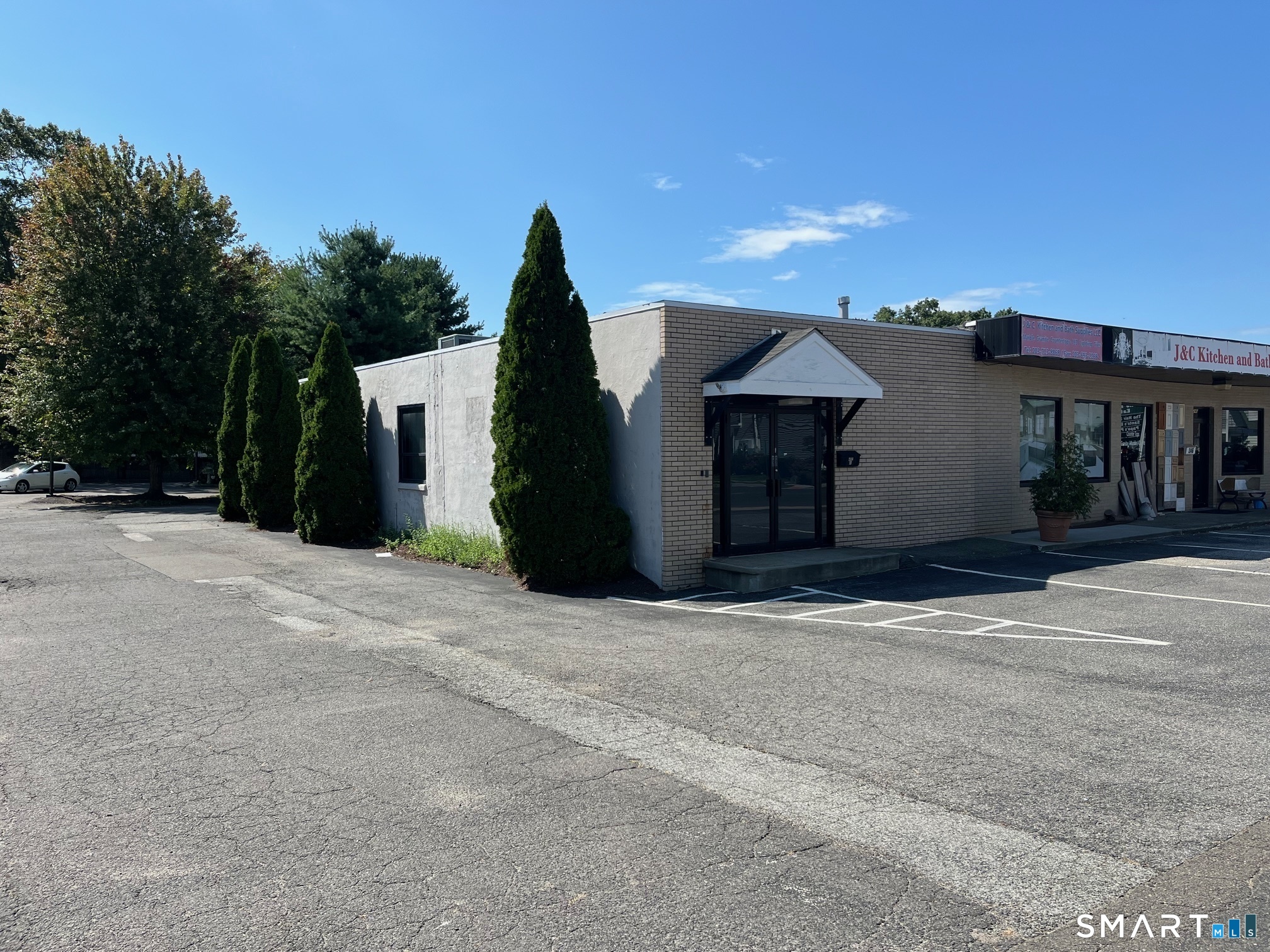 246 Naugatuck Avenue Milford CT 06460