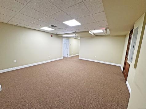 17 Elizabeth Street Derby CT 06418