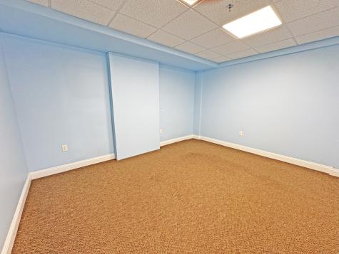 17 Elizabeth Street Derby CT 06418
