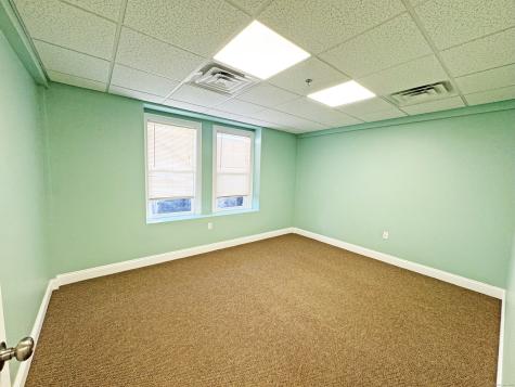17 Elizabeth Street Derby CT 06418