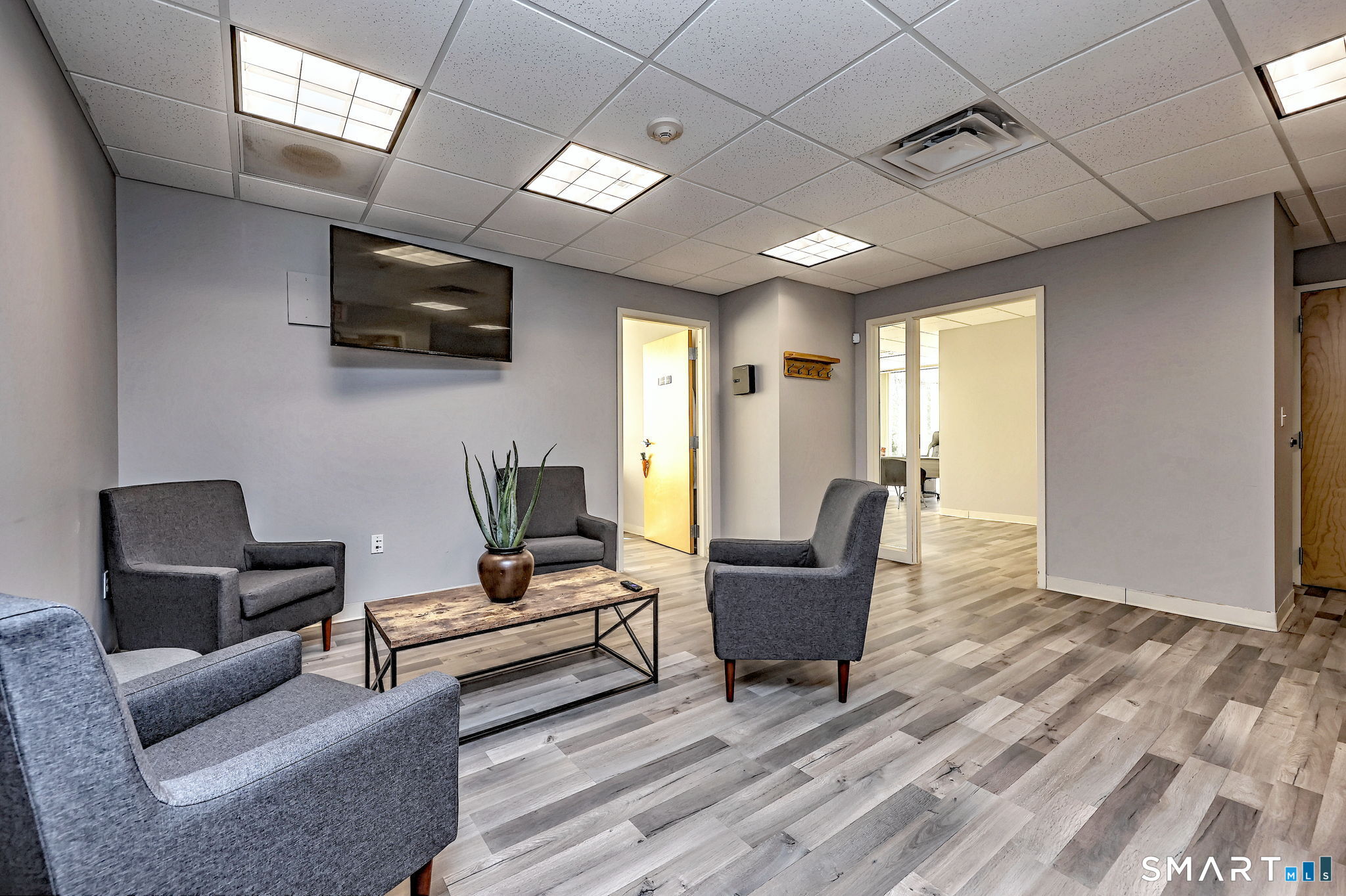 317 Foxon Road East Haven CT 06513