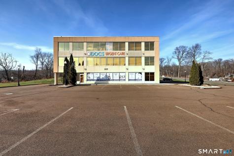 317 Foxon Road East Haven CT 06513