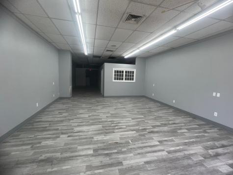 7 Governor Winthrop Boulevard New London CT 06320