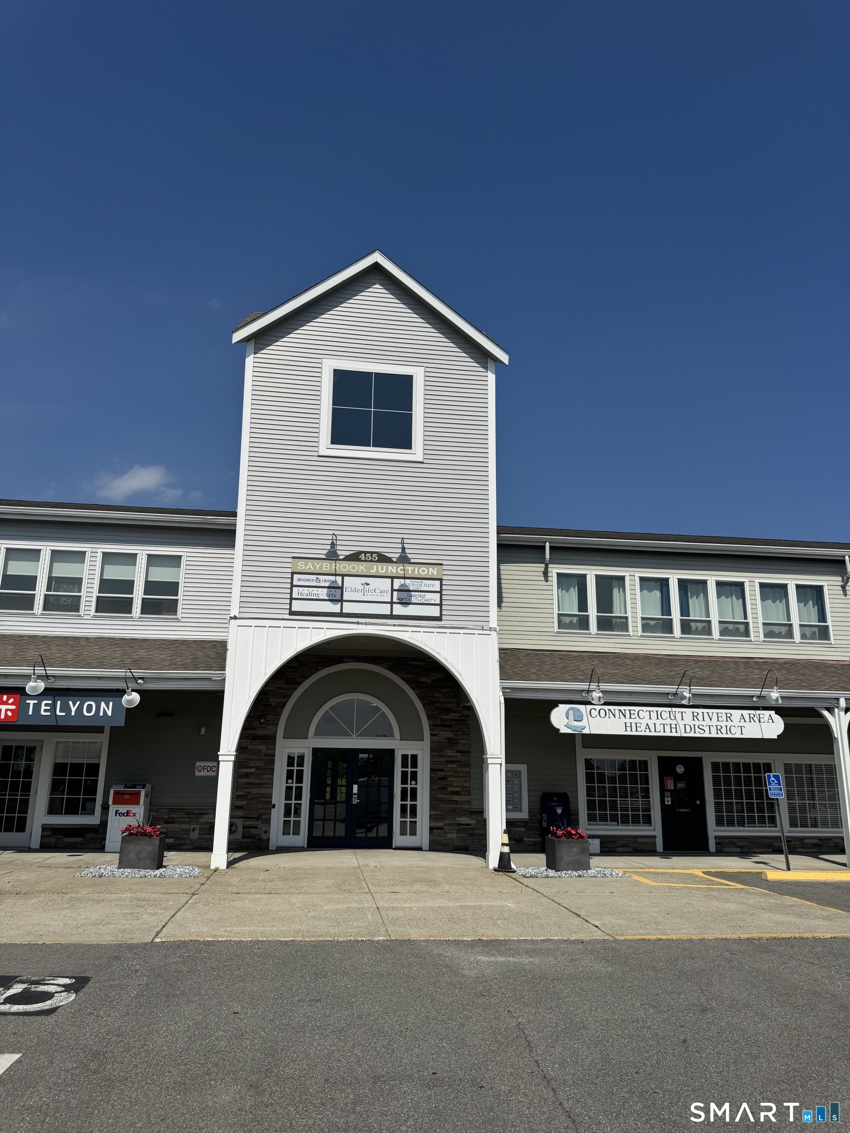 455 Boston Post Road Old Saybrook CT 06475