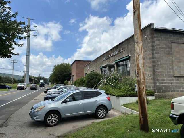 257 Roosevelt Drive Derby CT 06418