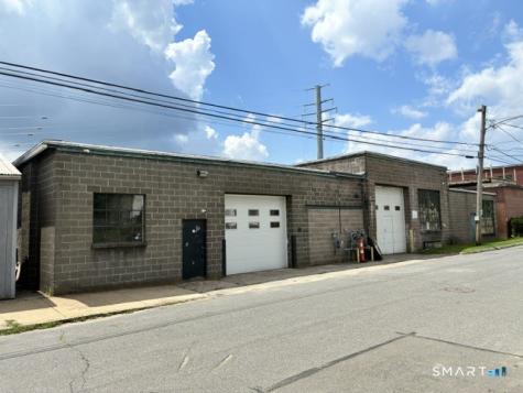 257 Roosevelt Drive Derby CT 06418