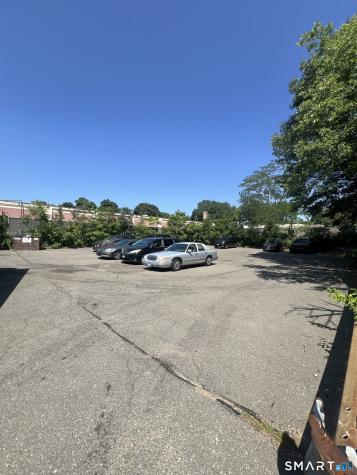 145 Boston Post Road West Haven CT 06516