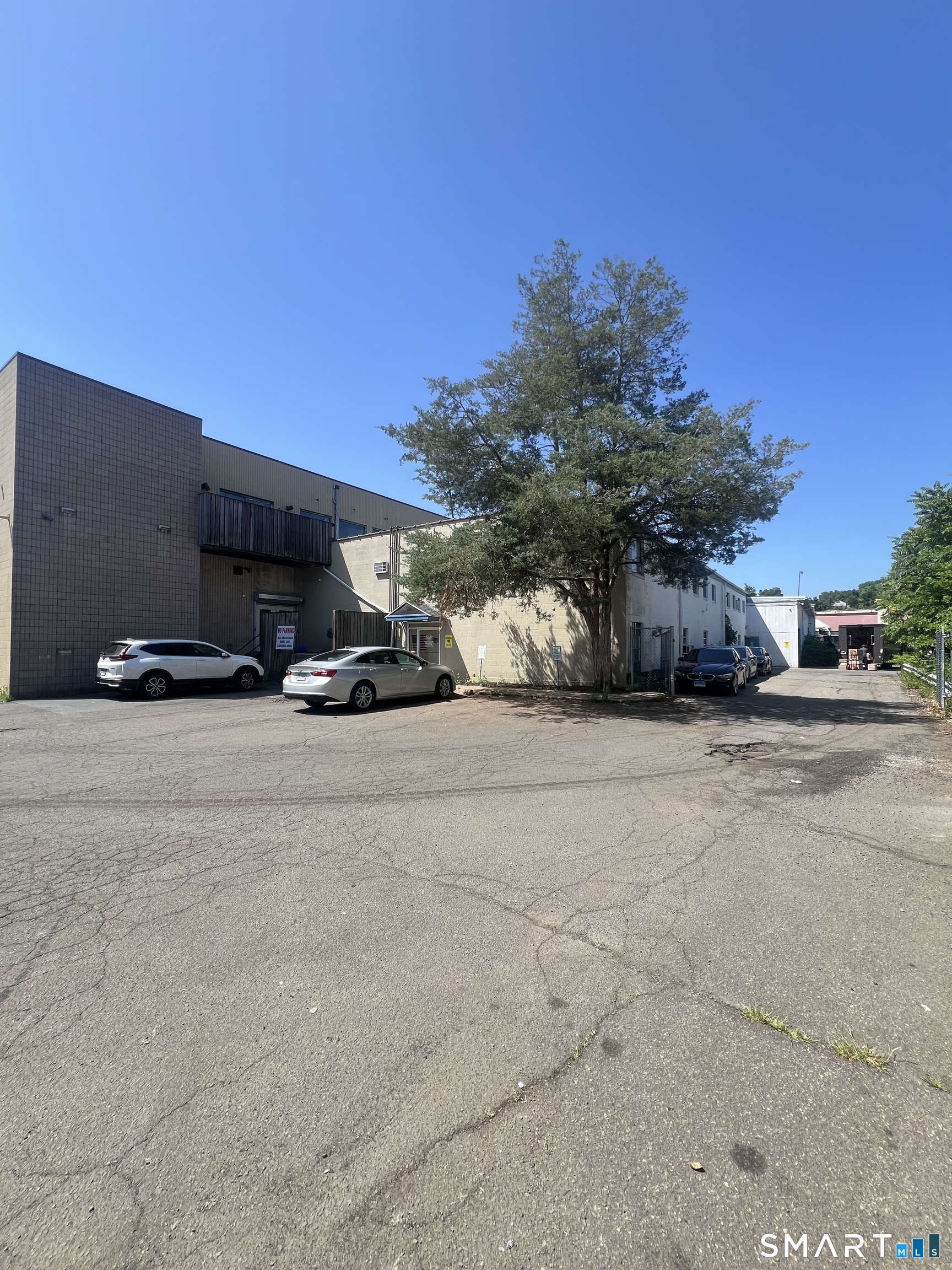 145 Boston Post Road West Haven CT 06516