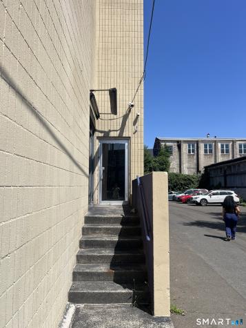 145 Boston Post Road West Haven CT 06516
