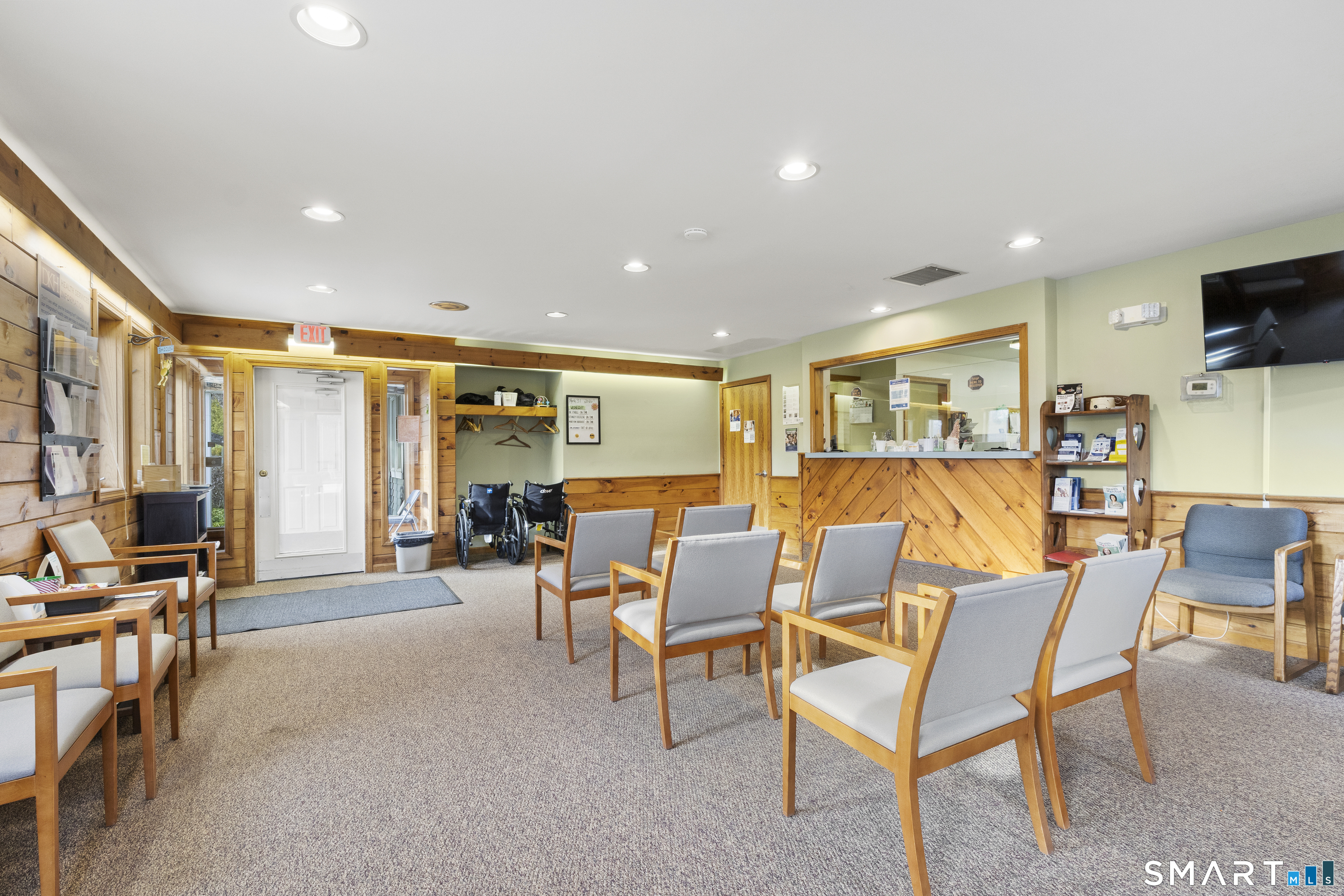 7 Kennedy Drive Putnam CT 06260