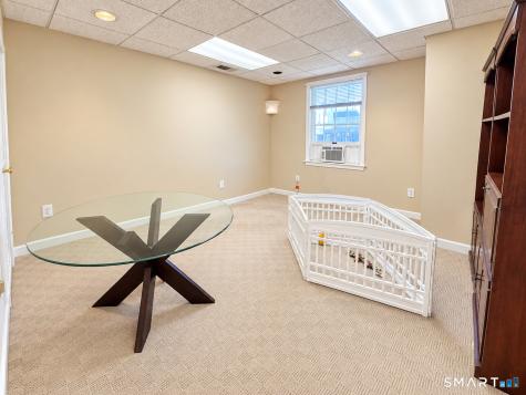 10 Dale Street West Hartford CT 06107