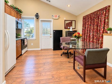 10 Dale Street West Hartford CT 06107