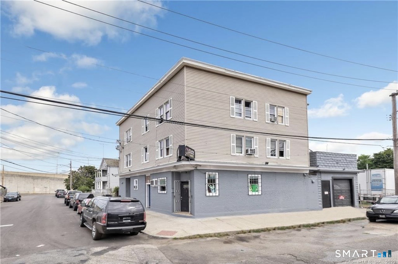 2 West Avenue Bridgeport CT 06604