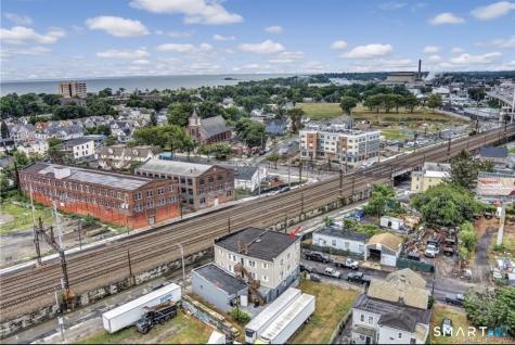 2 West Avenue Bridgeport CT 06604