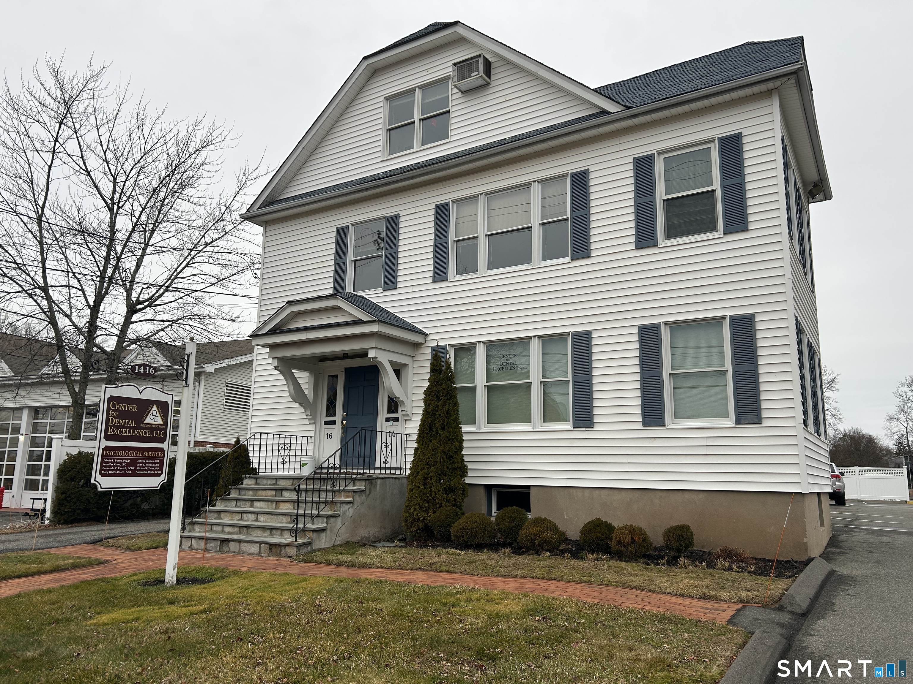 16 Brace Road West Hartford CT 06107