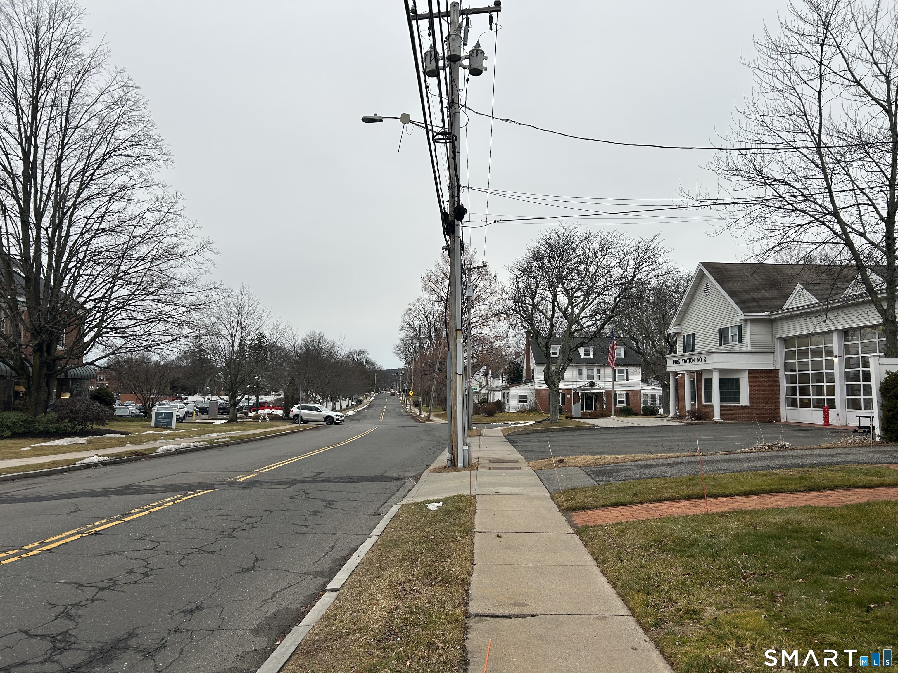 16 Brace Road West Hartford CT 06107