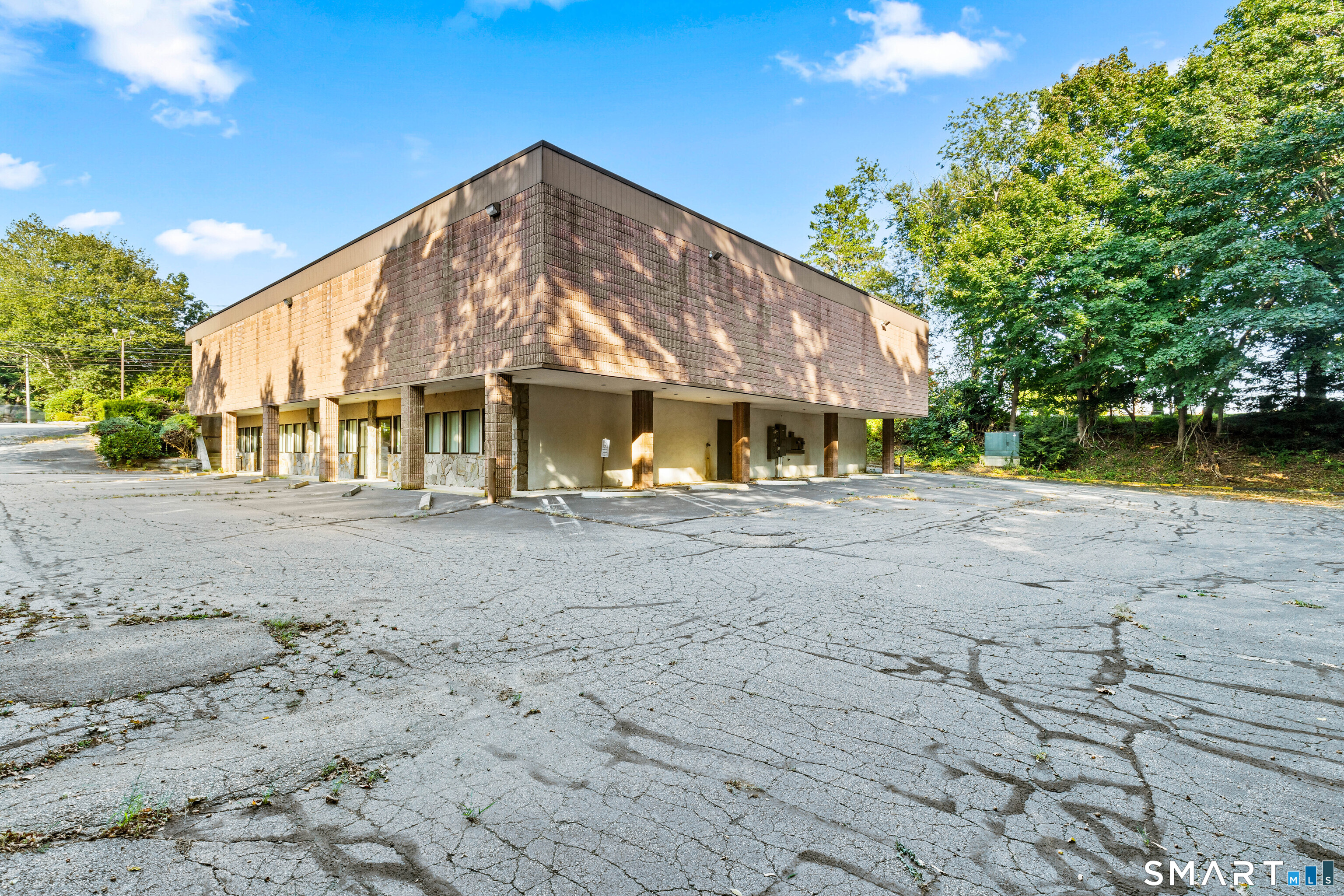 256 Boston Post Road Waterford CT 06385