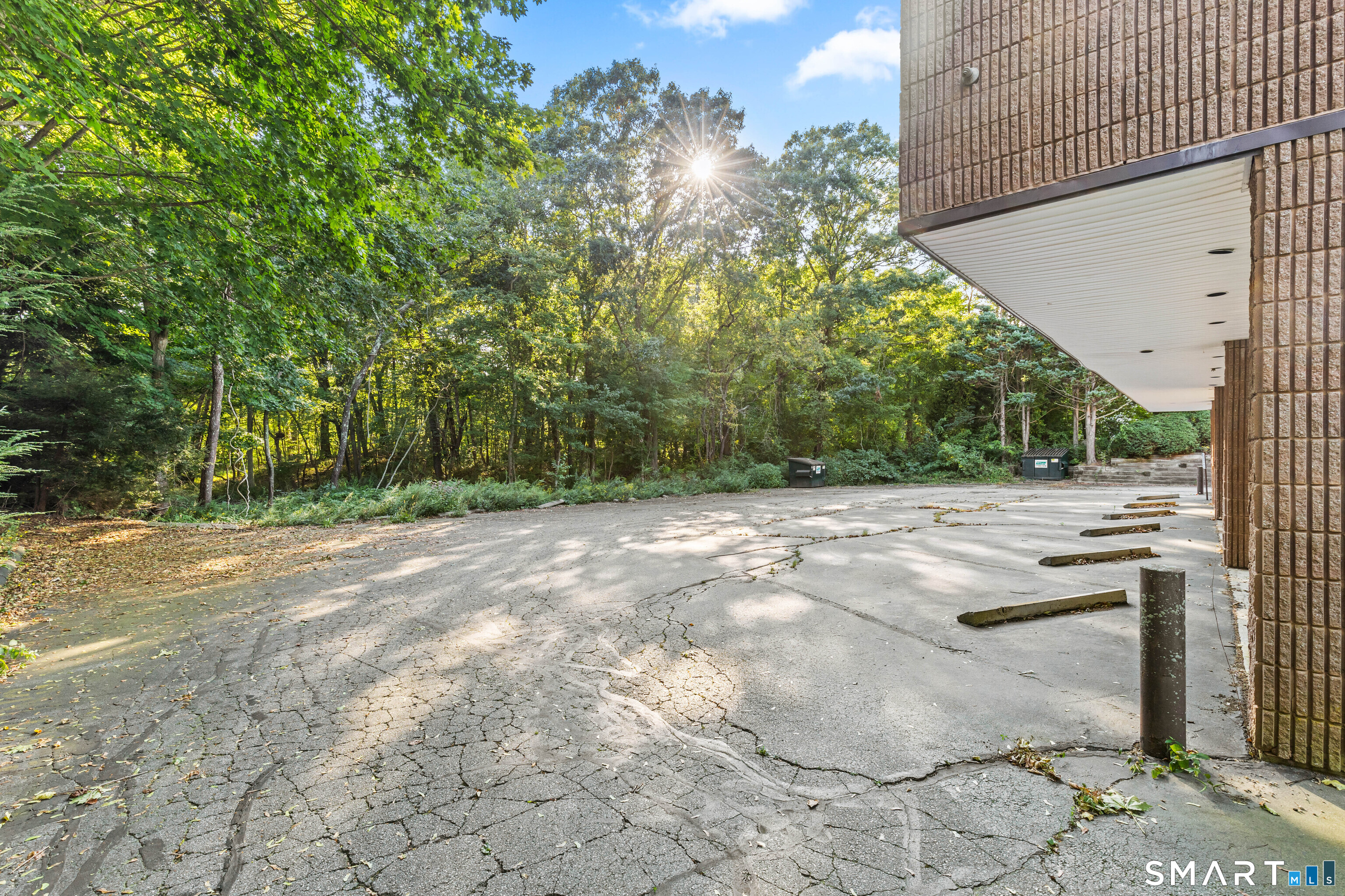 256 Boston Post Road Waterford CT 06385